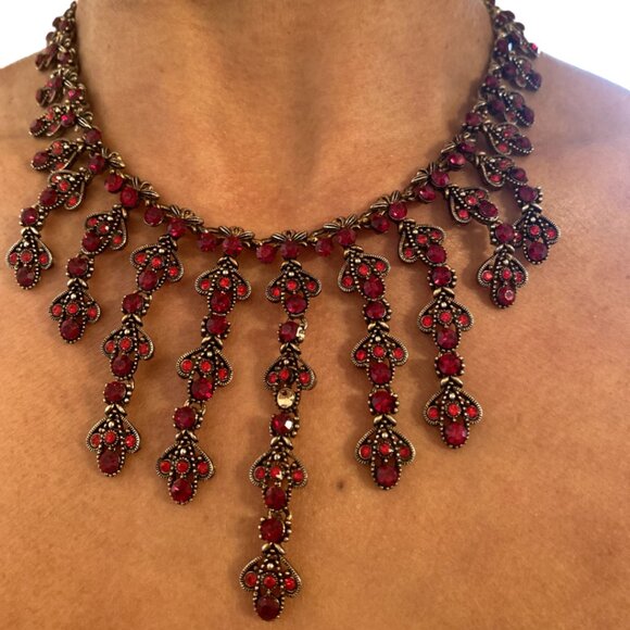 Elaborate Ruby Red Drippy Choker Necklace and Matching Earrings, 16 inches - Picture 5 of 6